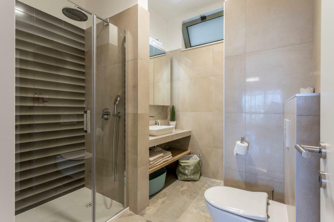 Luxury Apartment With Hot Tub Omis Exterior photo